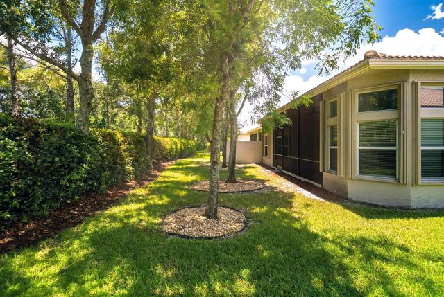 10588 Stone Garden Drive, Boynton Beach, FL 33473