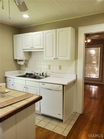 1601 5th, Tuscaloosa, AL 35401