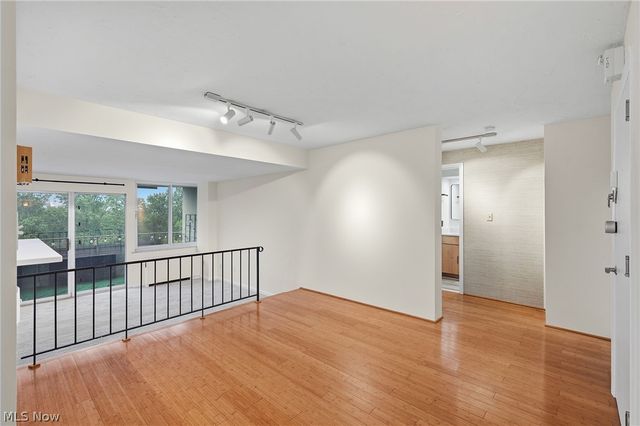 12900 Lake Avenue 811, Lakewood, OH 44107