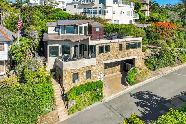 2590 Iris, Laguna Beach, CA 92651