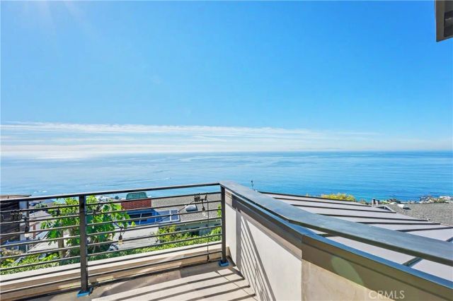 2590 Iris, Laguna Beach, CA 92651