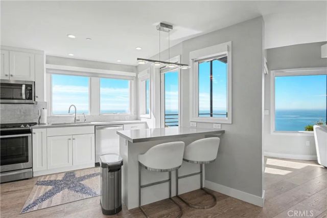2590 Iris, Laguna Beach, CA 92651
