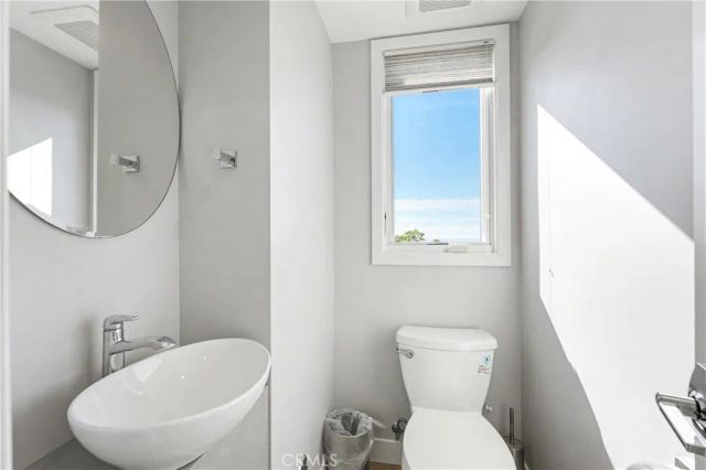 2590 Iris, Laguna Beach, CA 92651