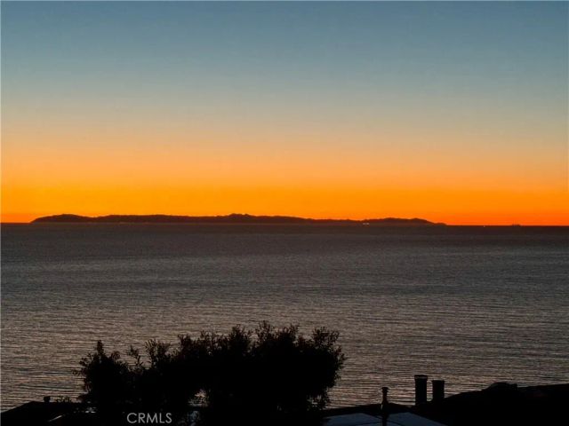 2590 Iris, Laguna Beach, CA 92651