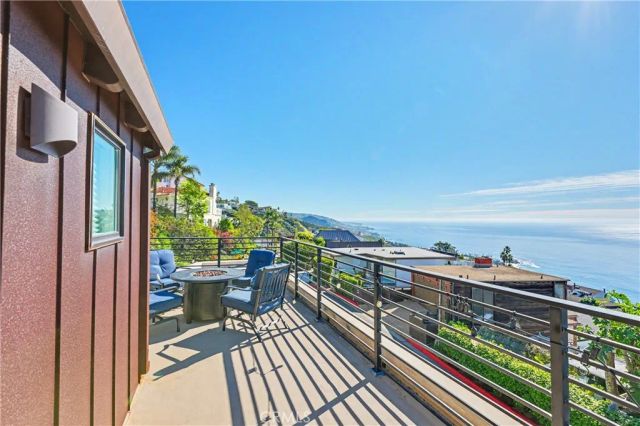 2590 Iris, Laguna Beach, CA 92651