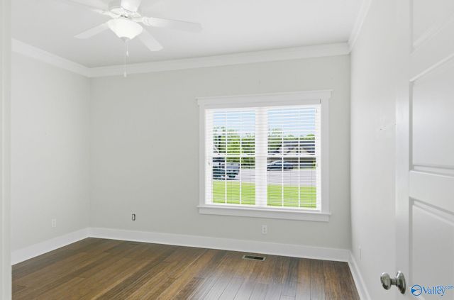 175 Glenview Drive, Albertville, AL 35950