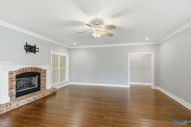 175 Glenview Drive, Albertville, AL 35950