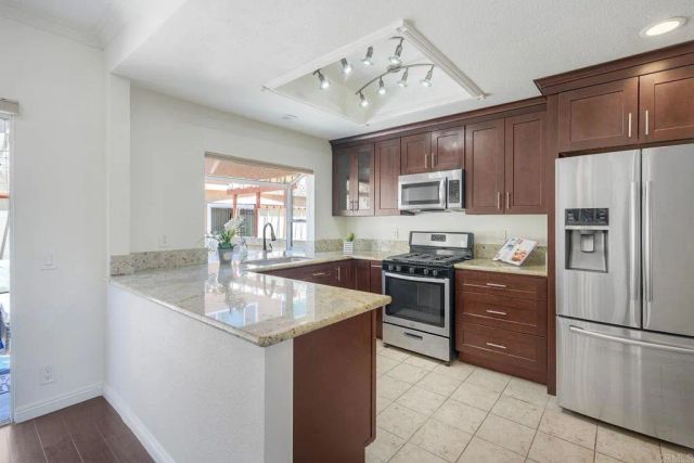 7747 Caminito Monarca 108, Carlsbad, CA 92009
