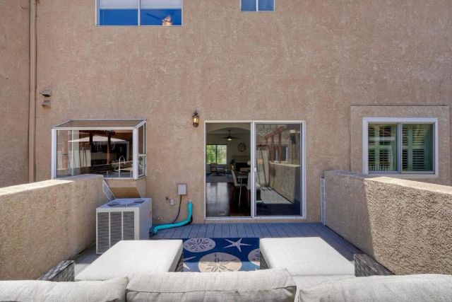7747 Caminito Monarca 108, Carlsbad, CA 92009