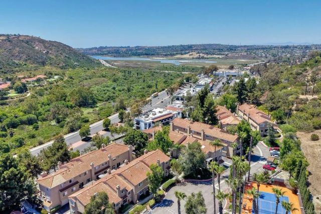 7747 Caminito Monarca 108, Carlsbad, CA 92009