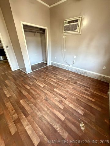 1004 S D and H Street, Cleveland, OK 74020