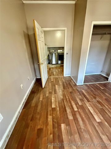 1004 S D and H Street, Cleveland, OK 74020