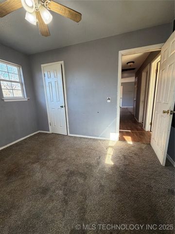 1004 S D and H Street, Cleveland, OK 74020