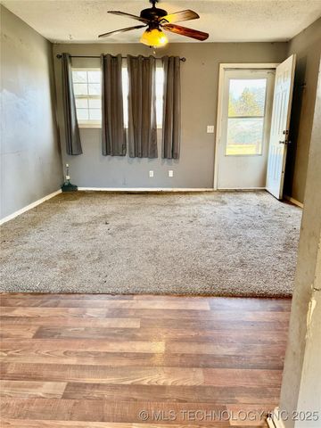 1004 S D and H Street, Cleveland, OK 74020