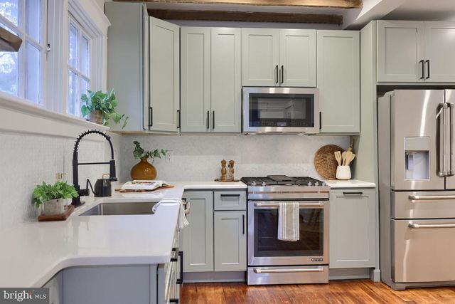 1186 ELM AVE, Lancaster, PA 17603