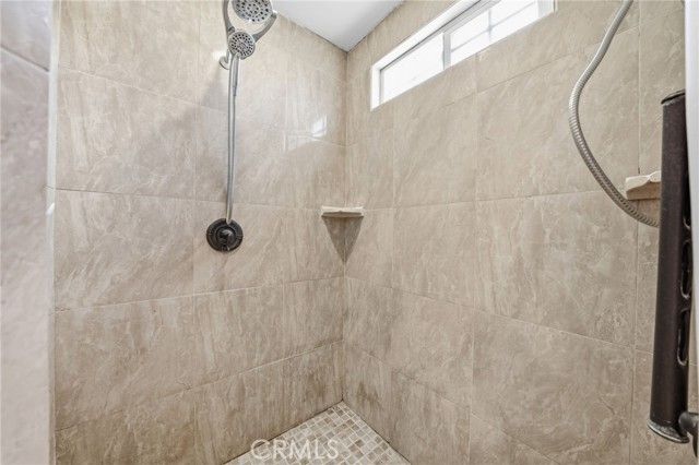 550 Fermoore, San Fernando, CA 91340