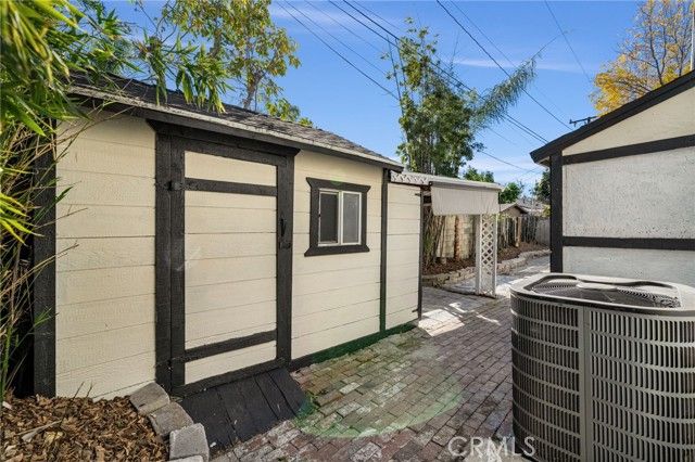 550 Fermoore, San Fernando, CA 91340