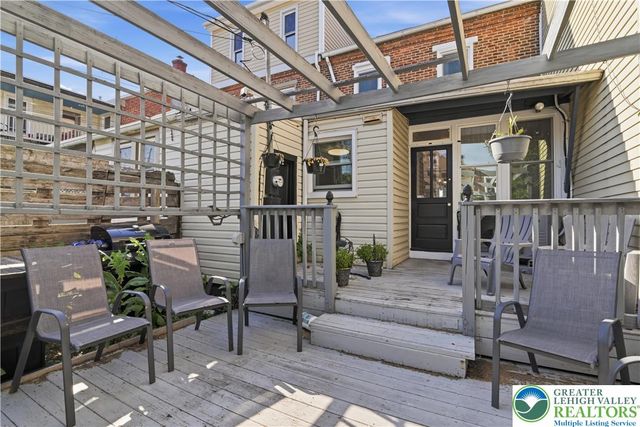 1020 West Chew Street, Allentown City, PA 18102