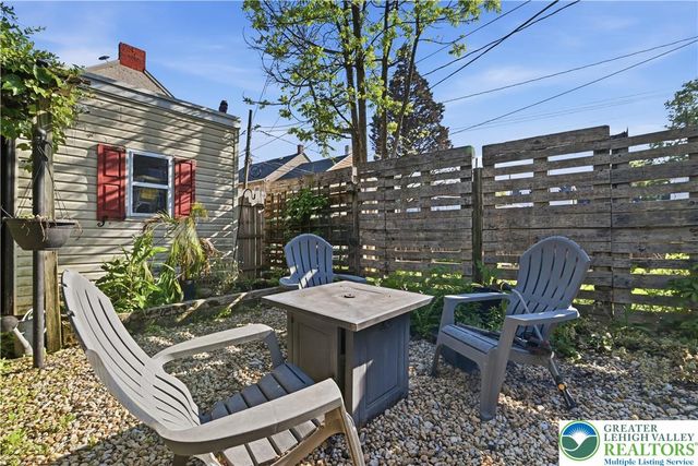 1020 West Chew Street, Allentown City, PA 18102