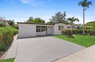 824 S F Street, Lake Worth, FL 33460