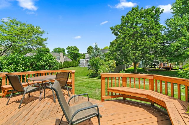 2032 Teton Parkway 2032, Algonquin, IL 60102