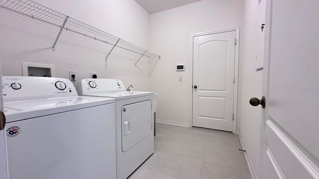 3331 FORTON DRIVE, Orlando, FL 32824