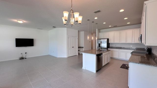 3331 FORTON DRIVE, Orlando, FL 32824