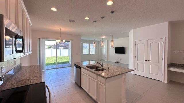 3331 FORTON DRIVE, Orlando, FL 32824