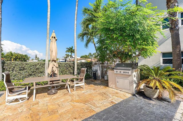3031 NE 51st Street 106w, Fort Lauderdale, FL 33308