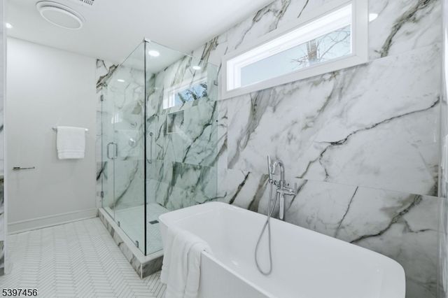 8 Mountainview Rd, Millburn Twp., NJ 07041