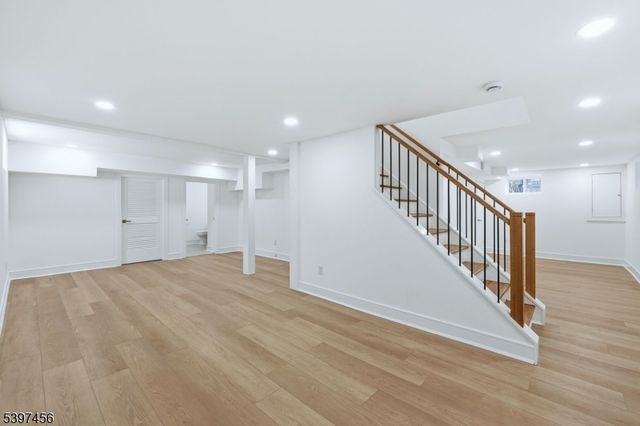 8 Mountainview Rd, Millburn Twp., NJ 07041