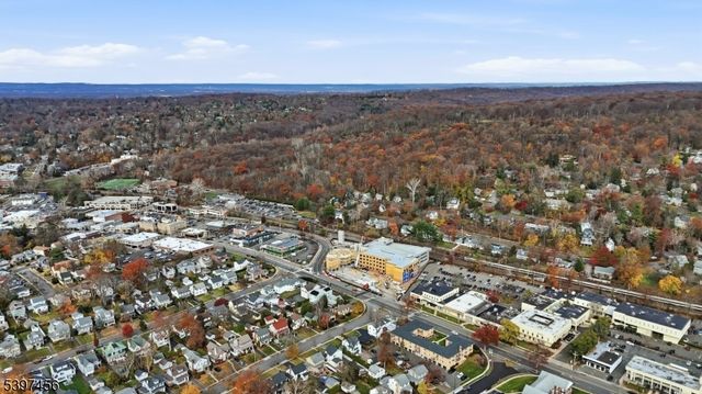 8 Mountainview Rd, Millburn Twp., NJ 07041