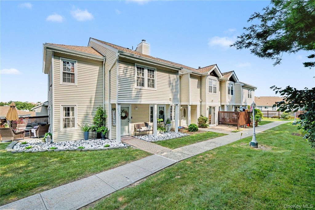 2007 Whispering Hills, Chester, NY 10918