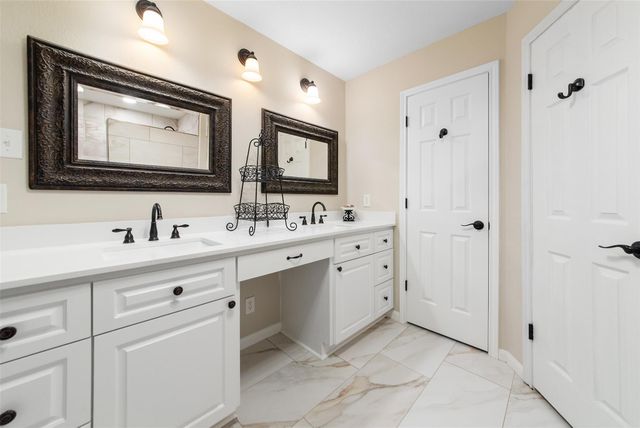 7722 12th Fairway Lane, Humble, TX 77346