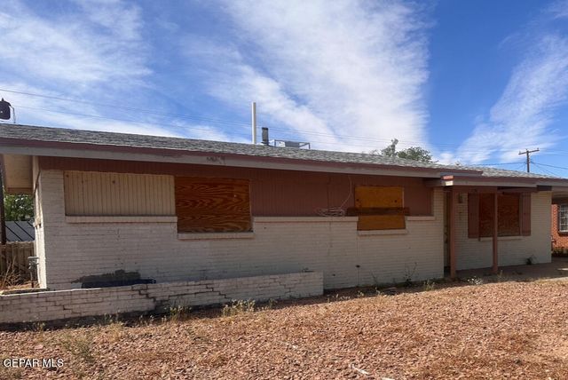 5624 SANDERS Avenue, El Paso, TX 79924