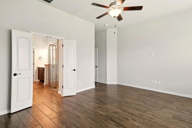 2300 La Mirada ST, Leander, TX 78641