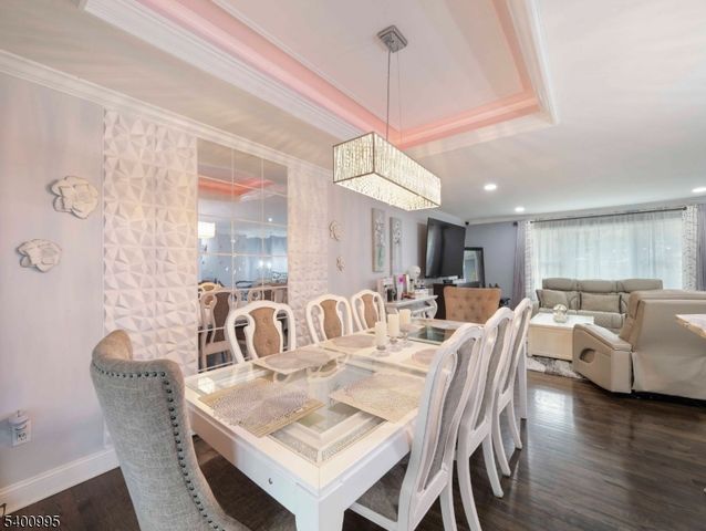 16 Prospect Point Rd, Jefferson Twp., NJ 07849