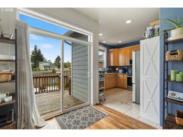 1550 BLACK SANDS Way, Tillamook, OR 97141