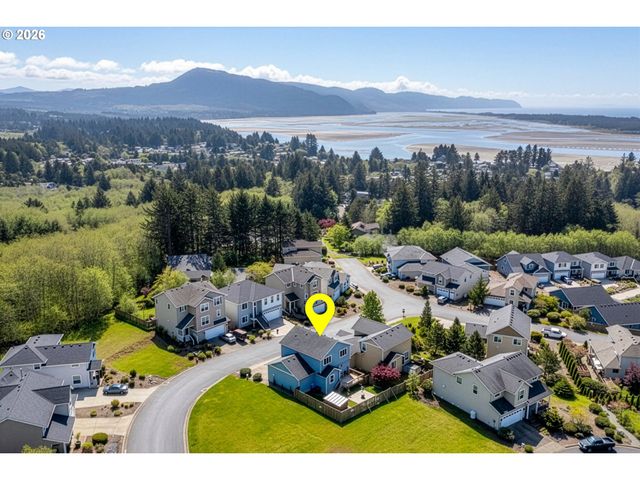 1550 BLACK SANDS Way, Tillamook, OR 97141