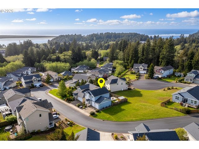 1550 BLACK SANDS Way, Tillamook, OR 97141