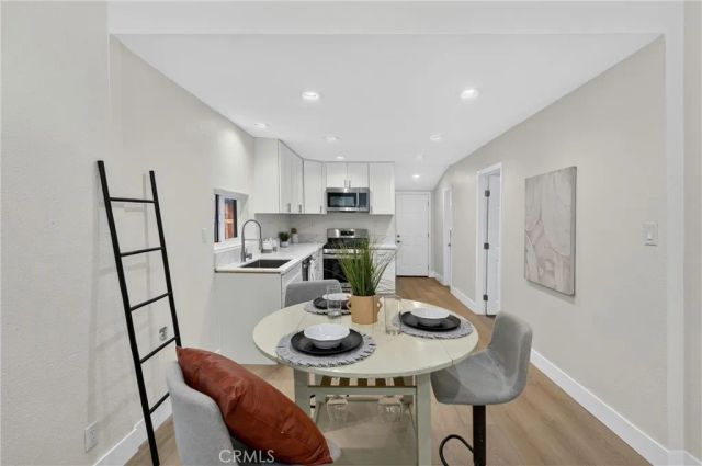 248 W N, Colton, CA 92324