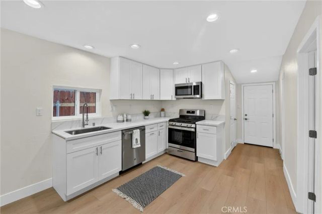248 W N, Colton, CA 92324