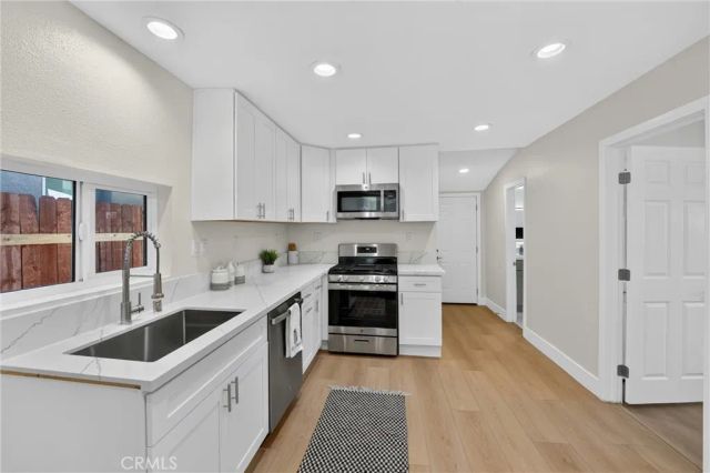 248 W N, Colton, CA 92324