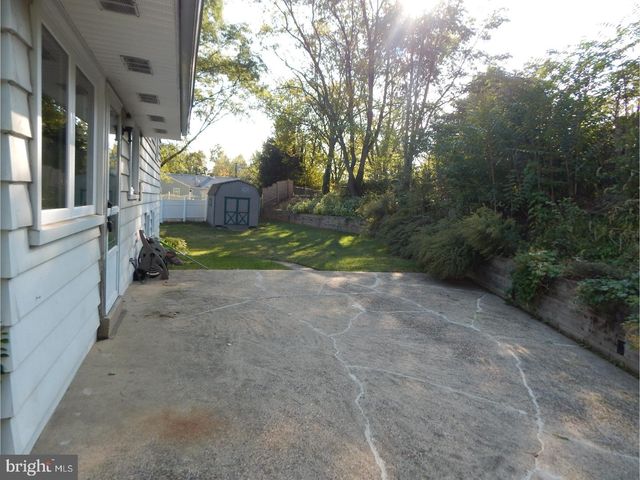 208 KINGSPORT RD, Cherry Hill, NJ 08034