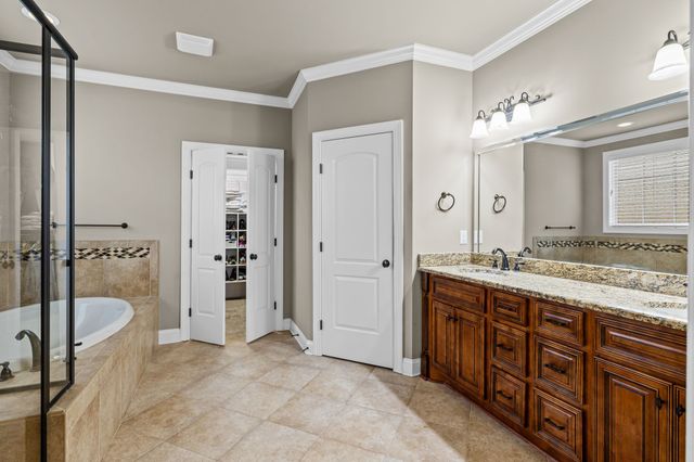 1001 Elkhorn Ct, Spring Hill, TN 37174