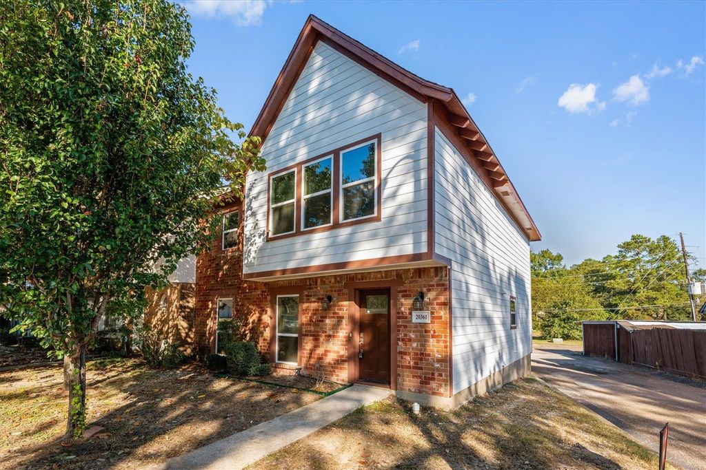 20361 Fieldtree Drive, Humble, TX 77338