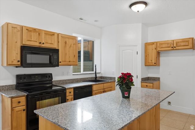 512 E RIDGE DR, Alpine, UT 84004