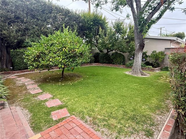 2857 RADNOR Avenue, Long Beach, CA 90815