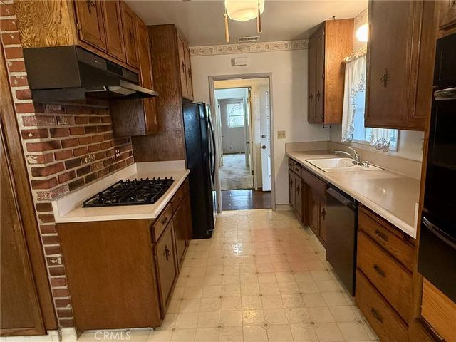 2857 RADNOR Avenue, Long Beach, CA 90815