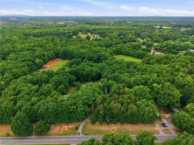 7791 W US Highway 158, Reidsville, NC 27320